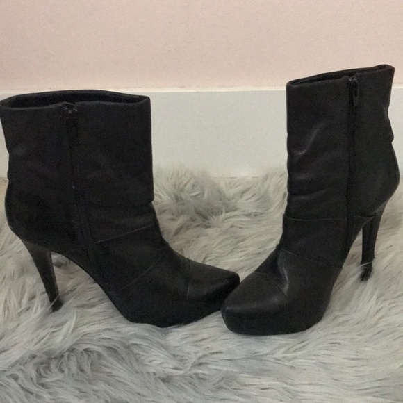 Heeled Booties - Picture 3 of 4